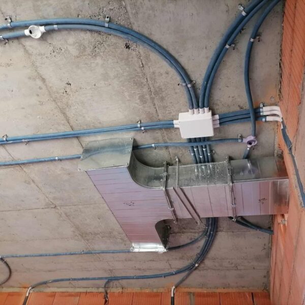 الرئيسية 25 Photo 5798869366672657657 y 600x600